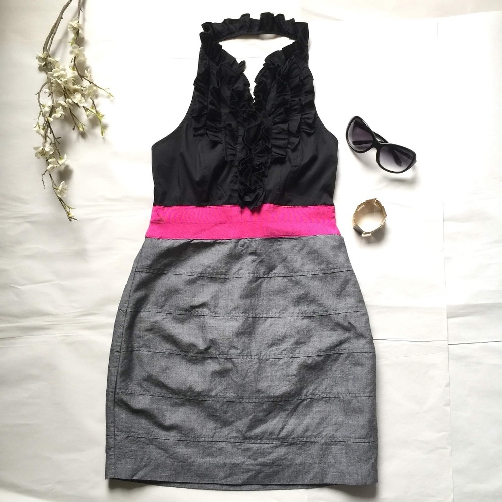 5/$25 Halter Ruffle Top Mini Dress Sz L